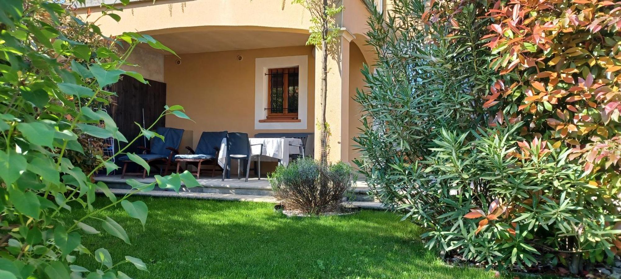 Appartement Entre Sisteron Et Gorges De La Meouge " Les Hauts De Toscane " Ribiers Exterior photo